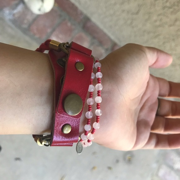 Red Pink Jewelry Set - Picture 2 of 6